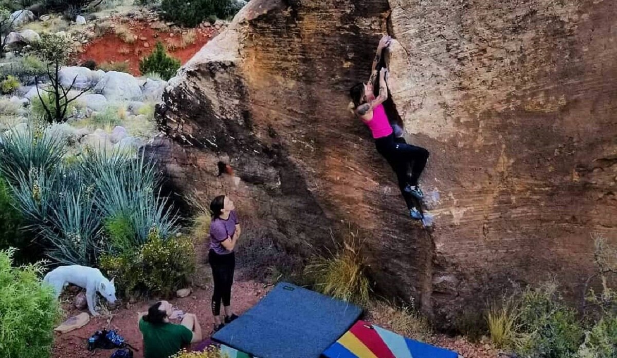 laura jasorka nude rock climbing