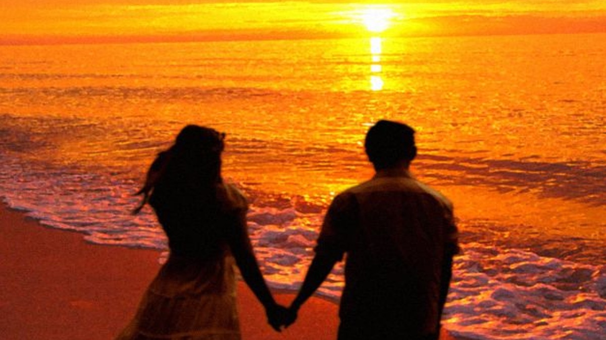 आश‍िक ने प्रेम‍िका को भेजी खून से से सनी तस्वीरें, सुसाइड कर फंसाने की दी धमकी  