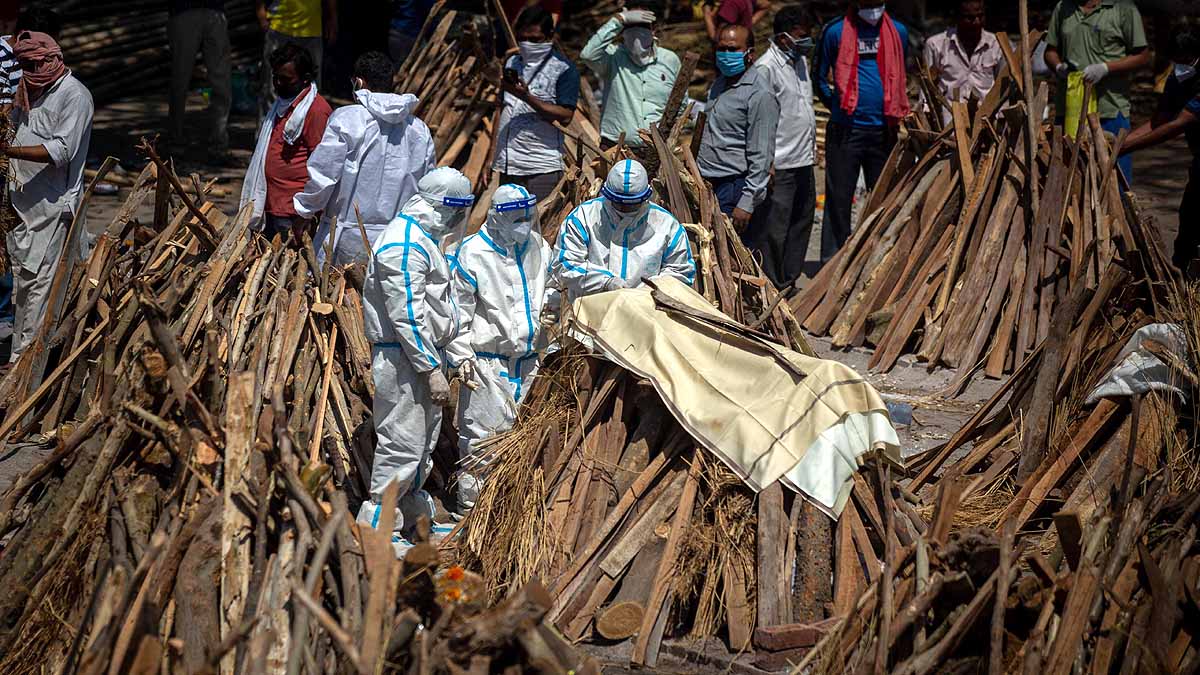Covid-19 India Mass Funeral Pyres