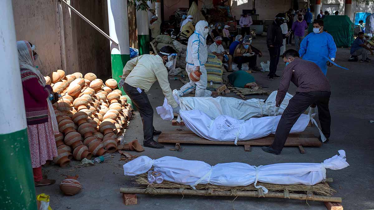 Covid-19 India Mass Funeral Pyres