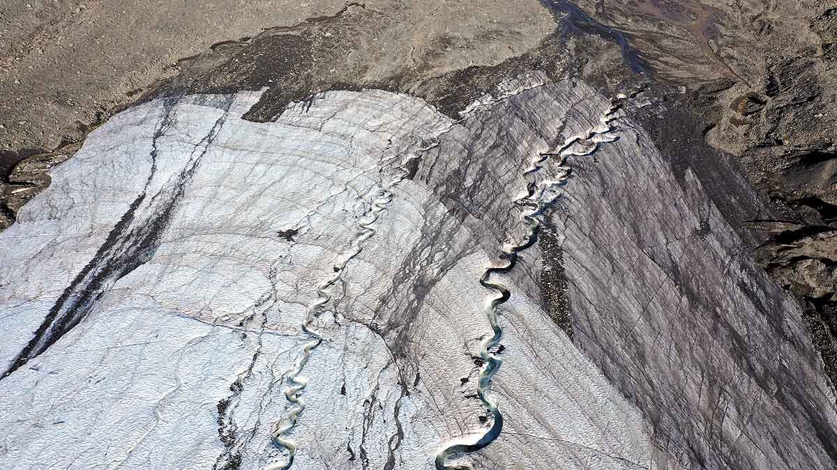 World's Glaciers Melting Faster