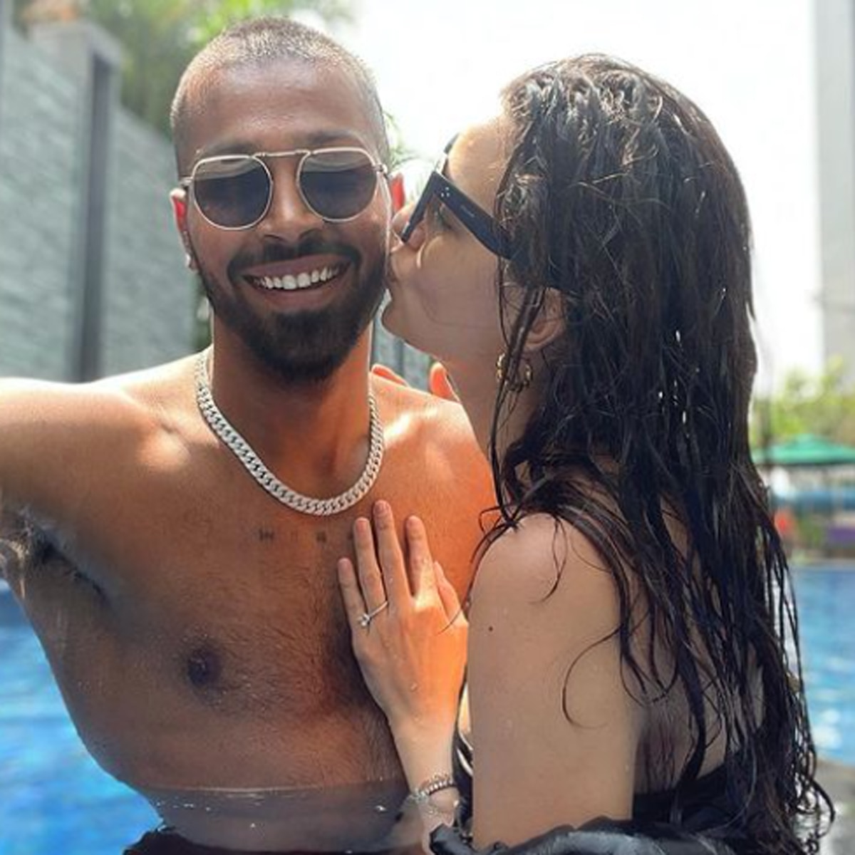 नताशा-हार्द‍िक 