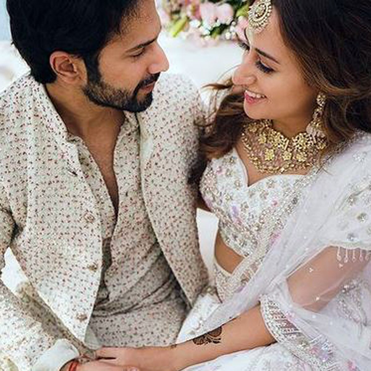 नताशा और वरुण