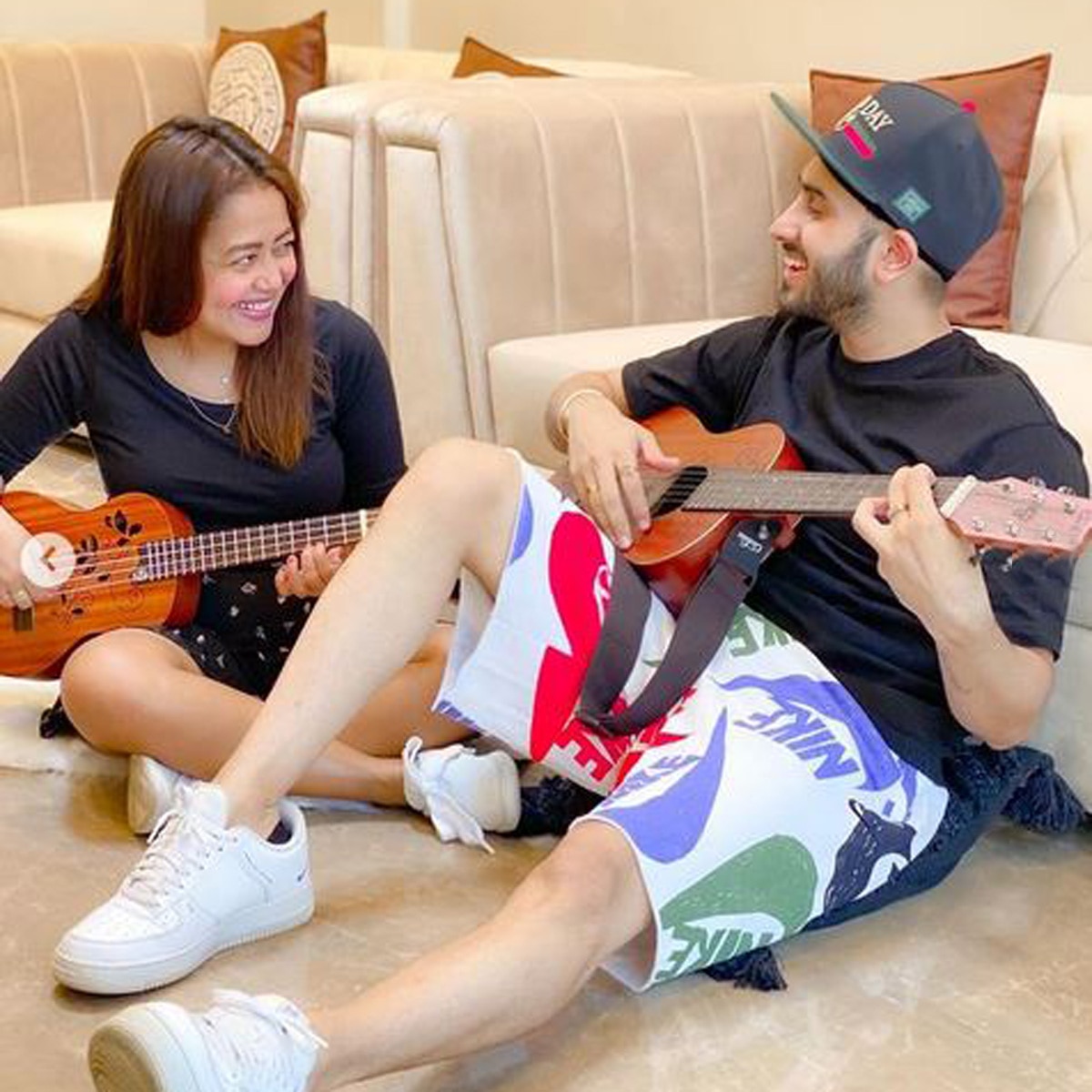 रोहनप्रीत संग नेहा कक्कड़