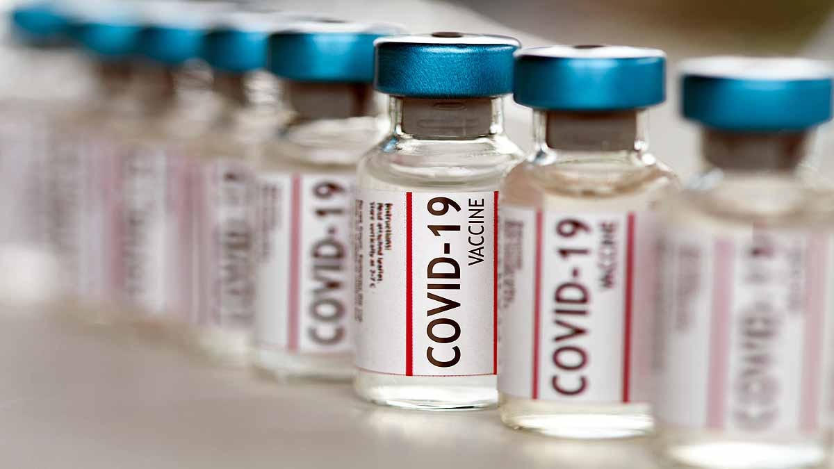 Pfizer Moderna Vaccines New York B.1.526 