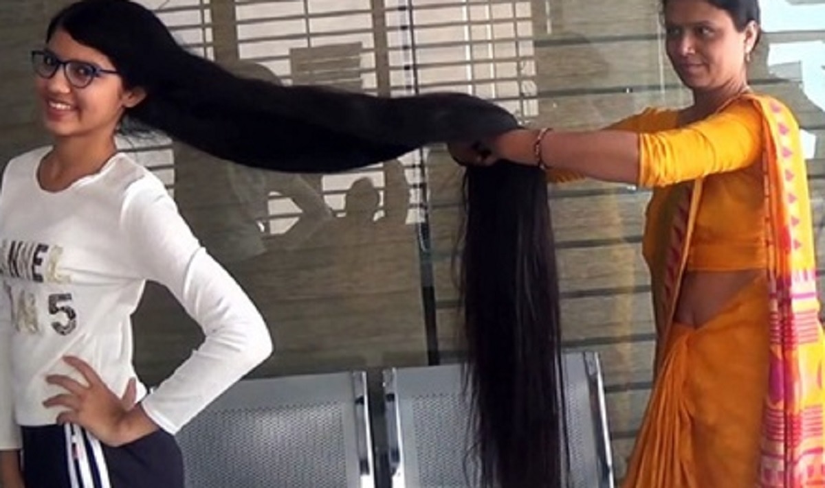 nilanshi patel longest hair