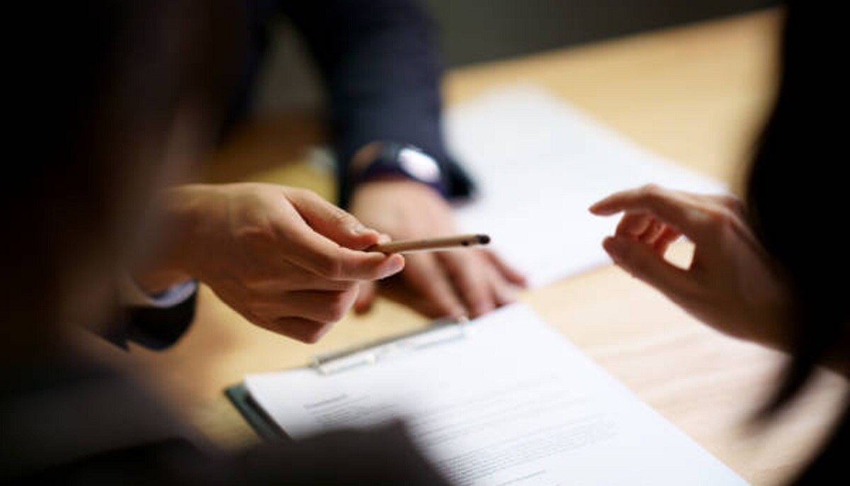 बिना नौकरी के सैलरी