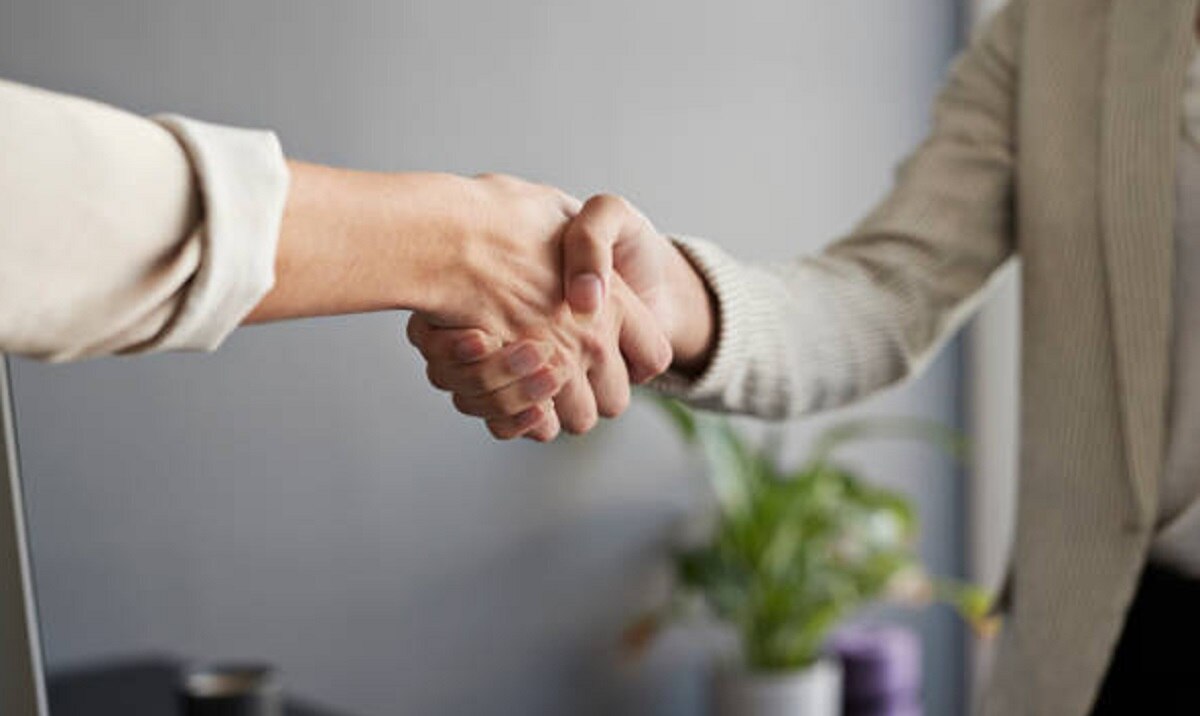 बिना नौकरी के सैलरी