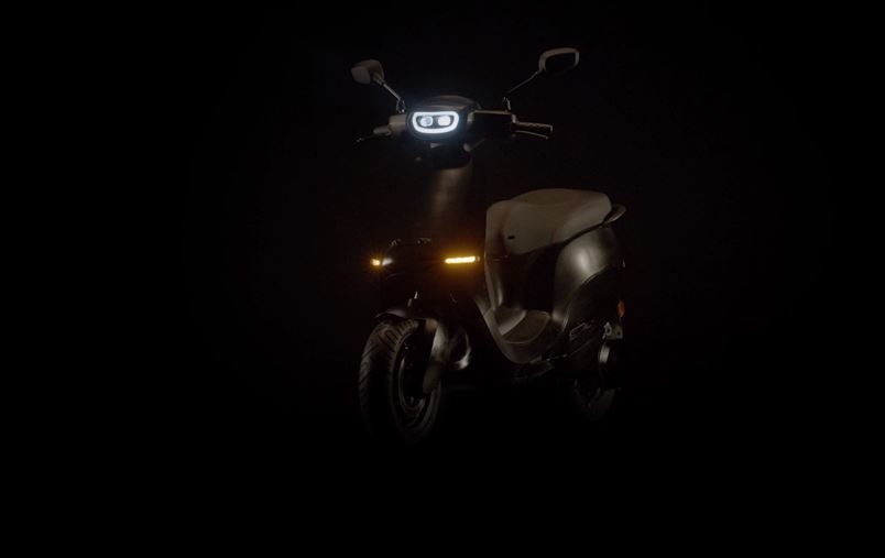 पहले साल में 100 शहरों में 5000 चार्जिंग प्वाइंट