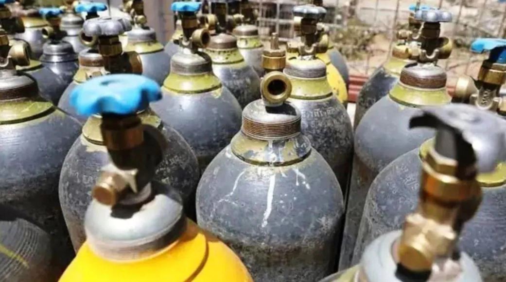 विमान के जरिये आयात का फैसला