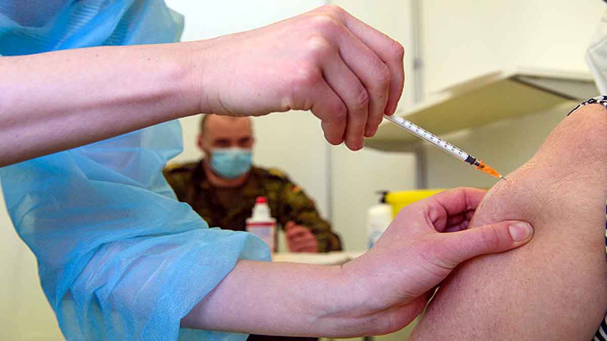 Pfizer Third Dose in 12 Months