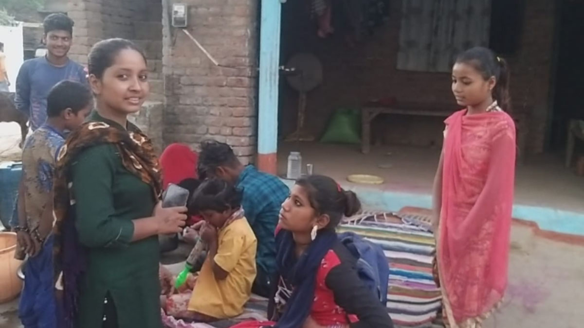 गांव की हर लड़की अब बनना चाहती है प्रधान 