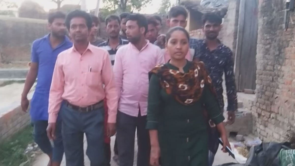 गांव की हर लड़की अब बनना चाहती है प्रधान 