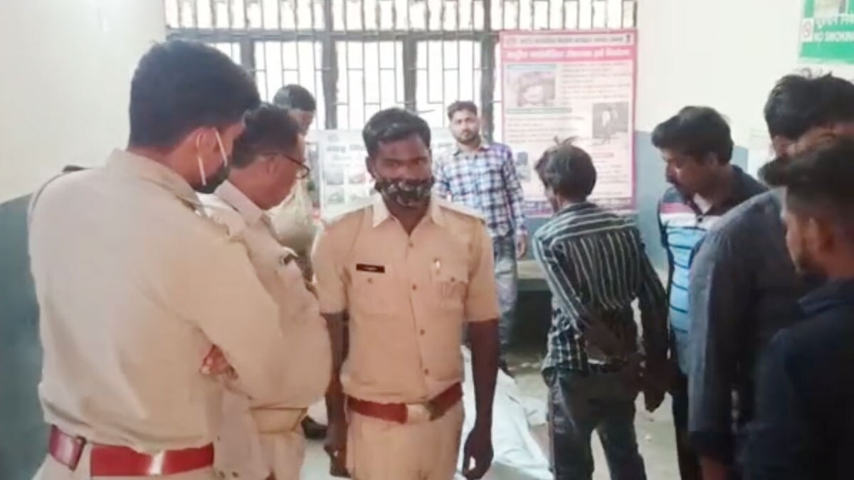 क्रिकेट खेलने के दौरान हुए विवाद में हत्या 