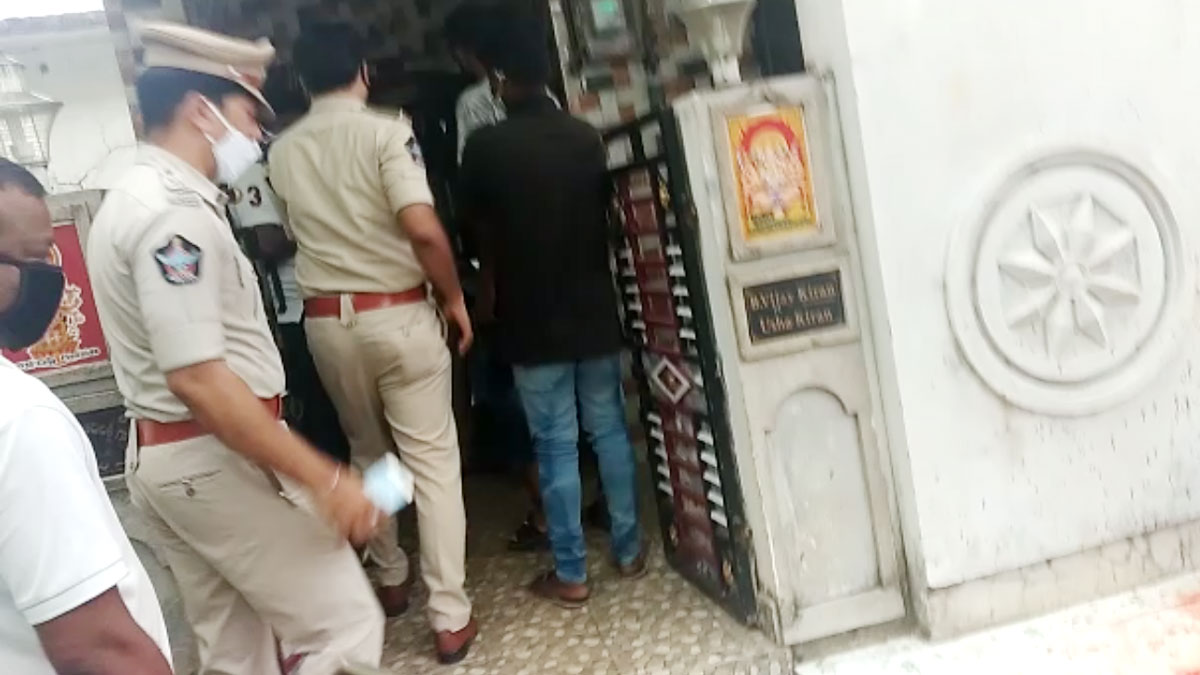  बदला लेने के लिए एक परिवार के छह लोगों की हत्या 