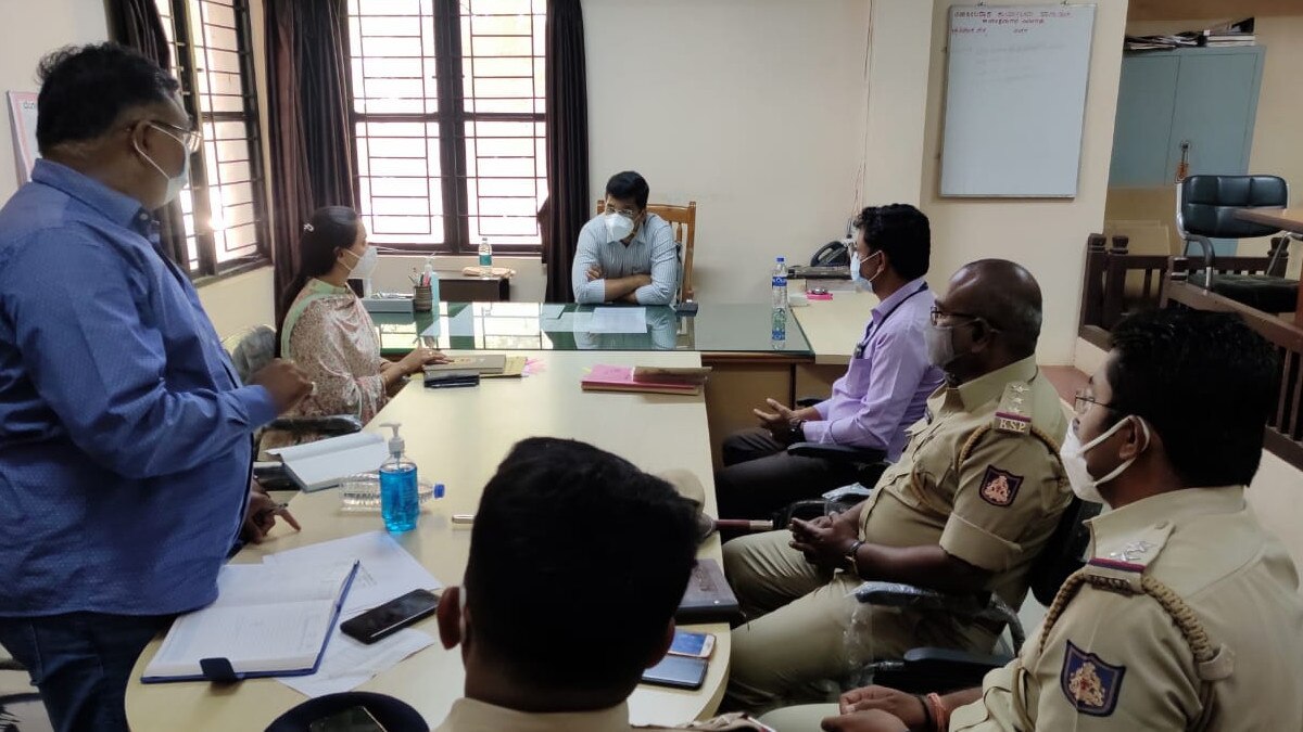  देश में तेज हो रहा कोरोना का कहर, इस गांव के आधे लोग निकले पॉजिटिव