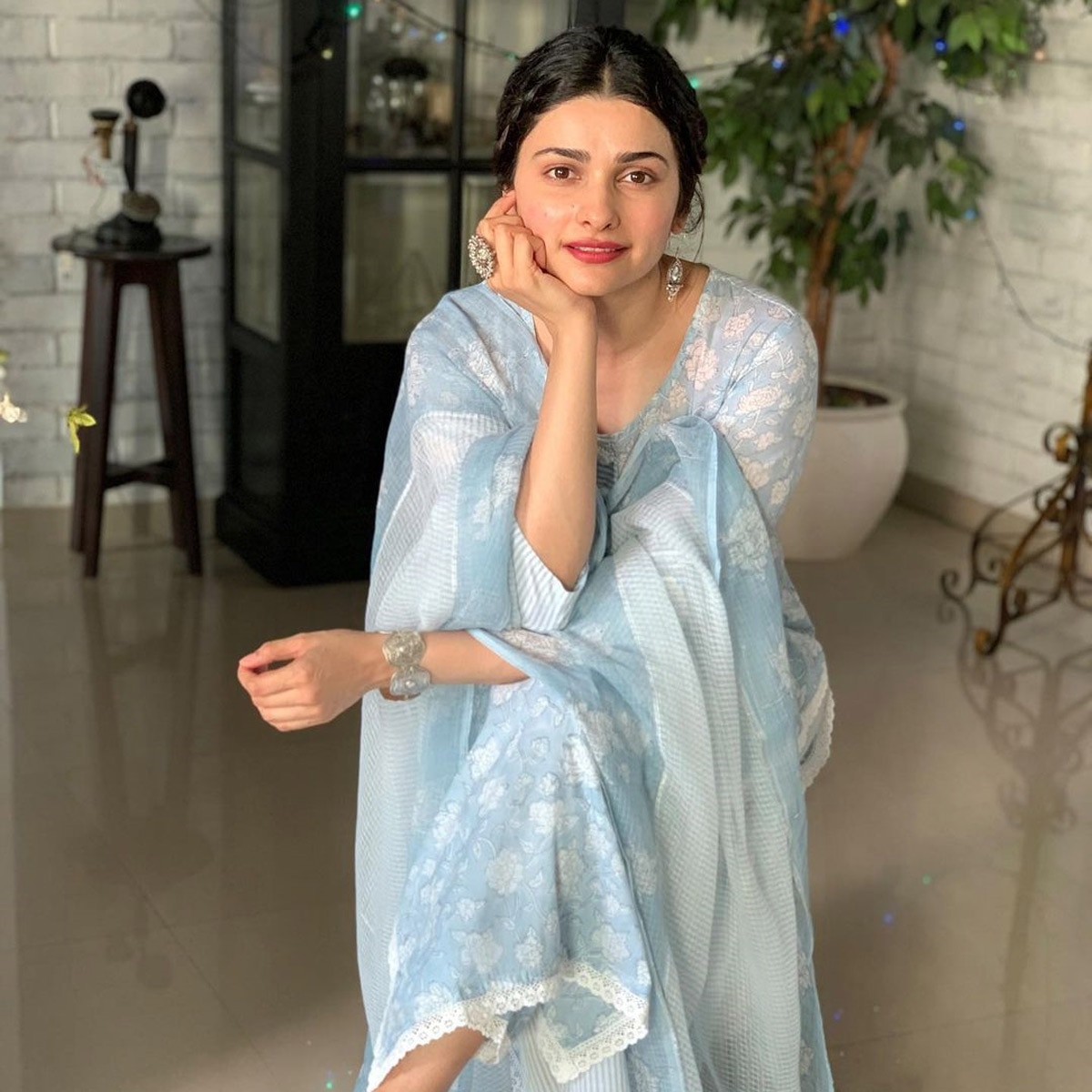 प्राची देसाई