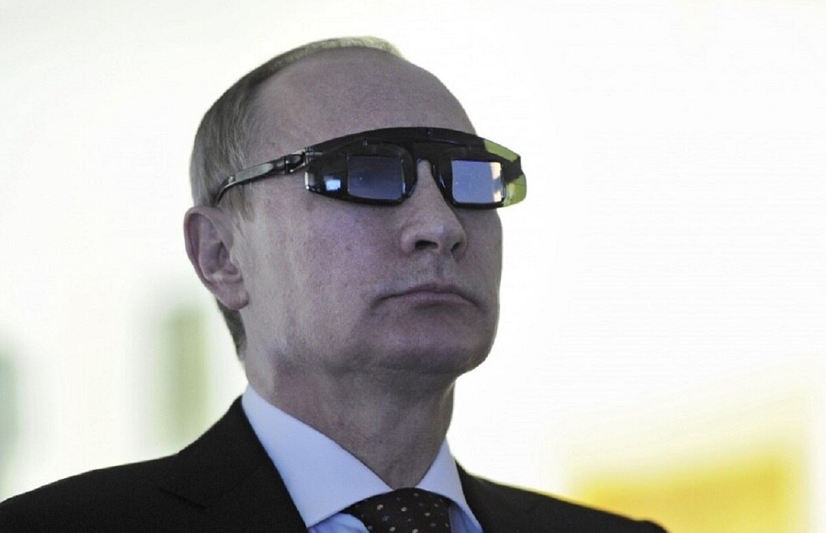 पुतिन के सैकड़ों अधिकारी क्वारंटीन