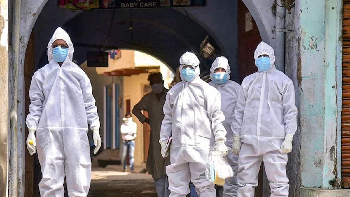 रायपुर में मॉर्चुरी के बाहर लगी शवों की लाइन, BJP नेता ने शेयर किया गया Video 