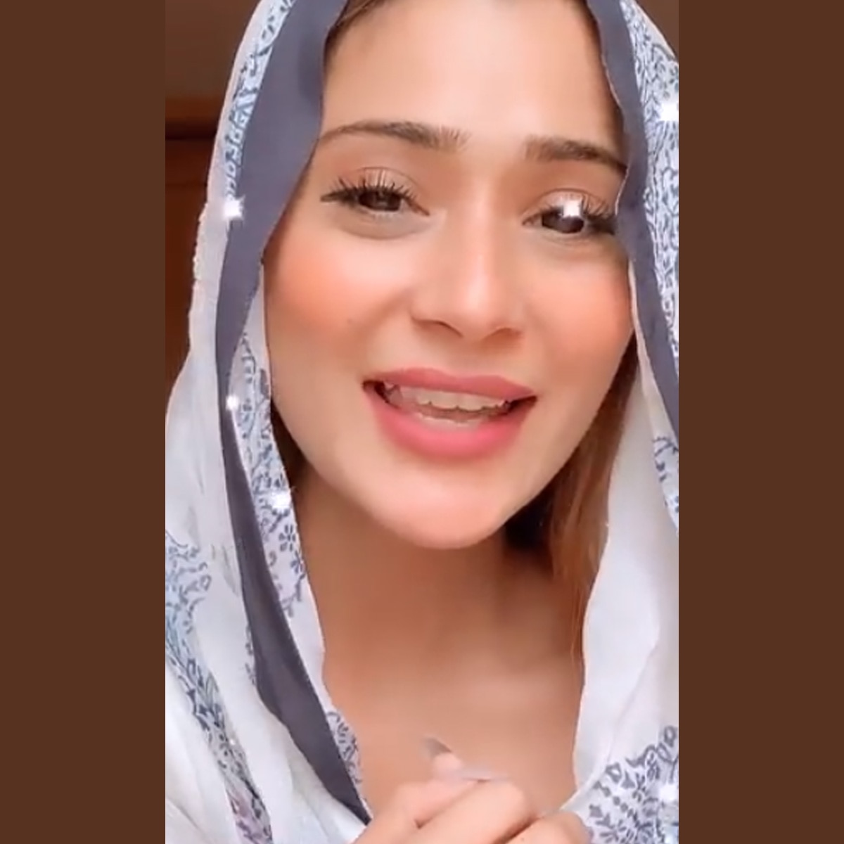 सारा खान 