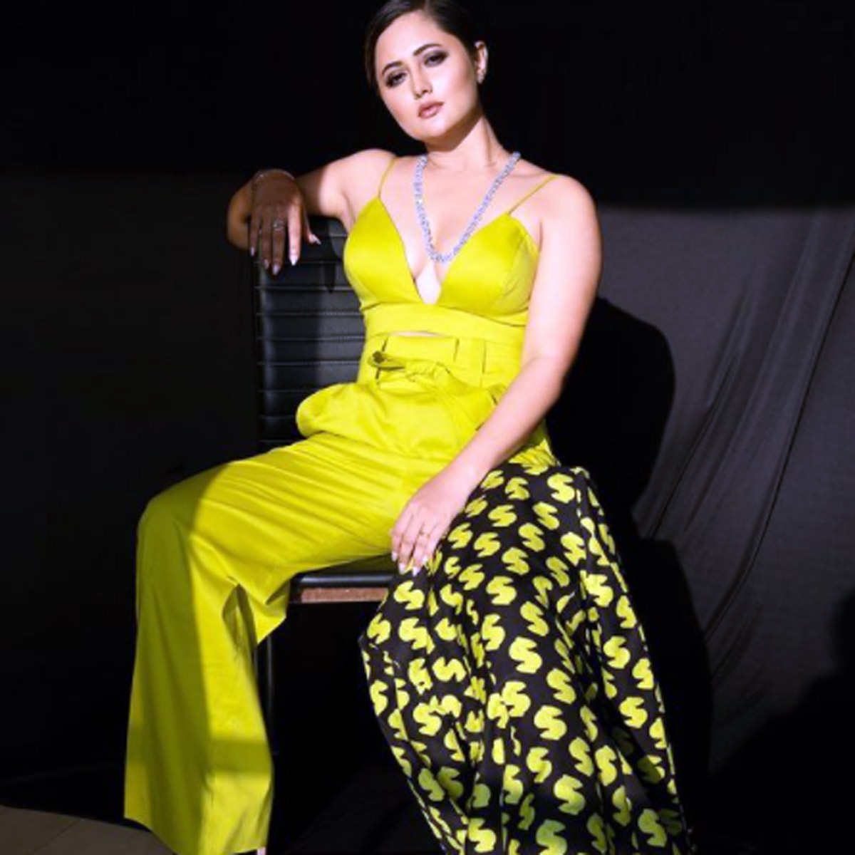 रश्मि देसाई