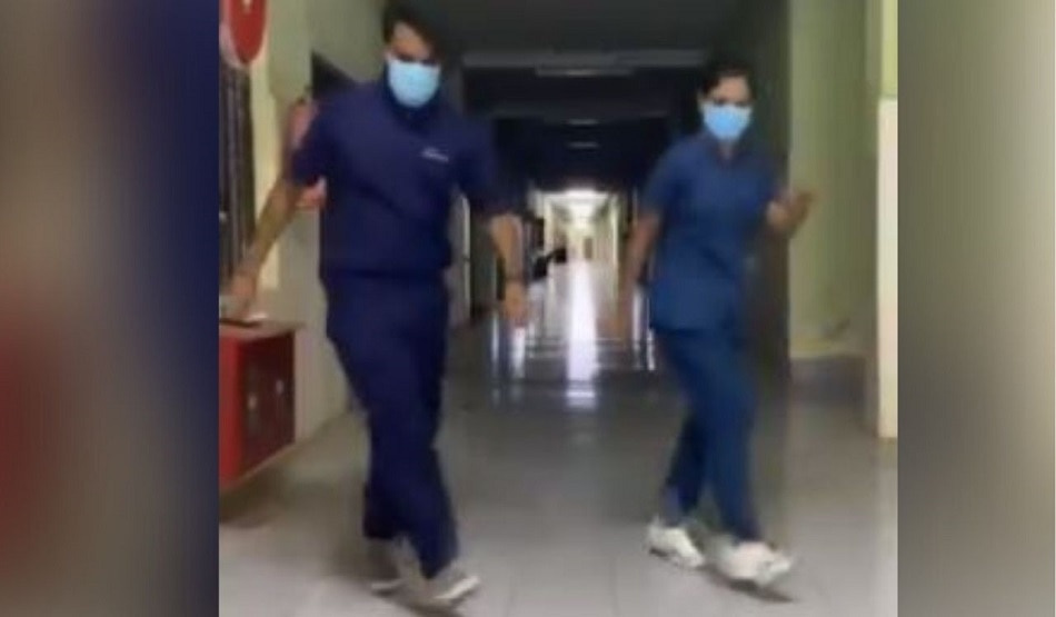 सोशल मीडिया पर मजेदार मुहिम