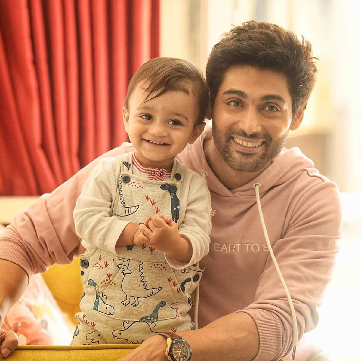 रुसलान मुमताज  