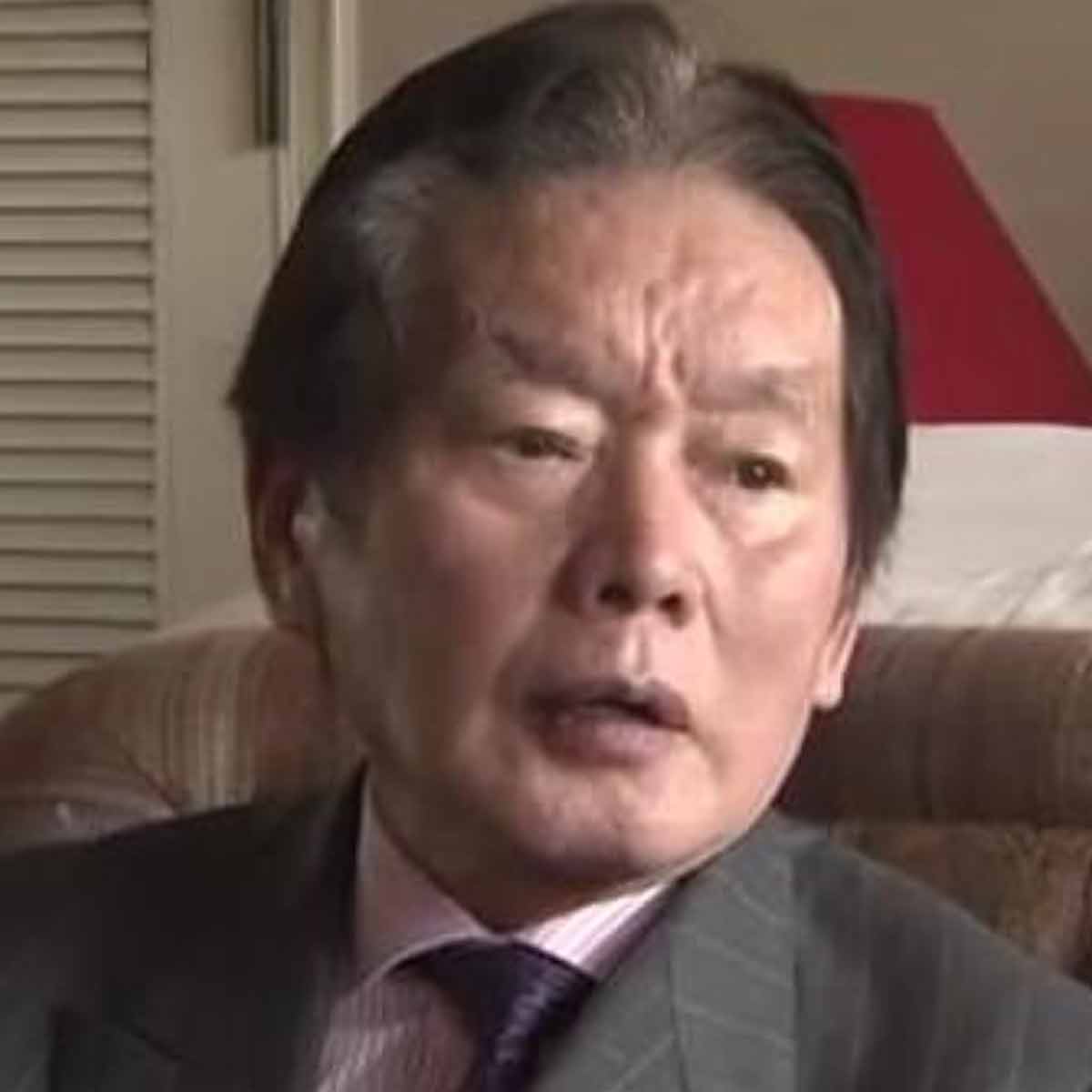 Woman killed billionaire husband