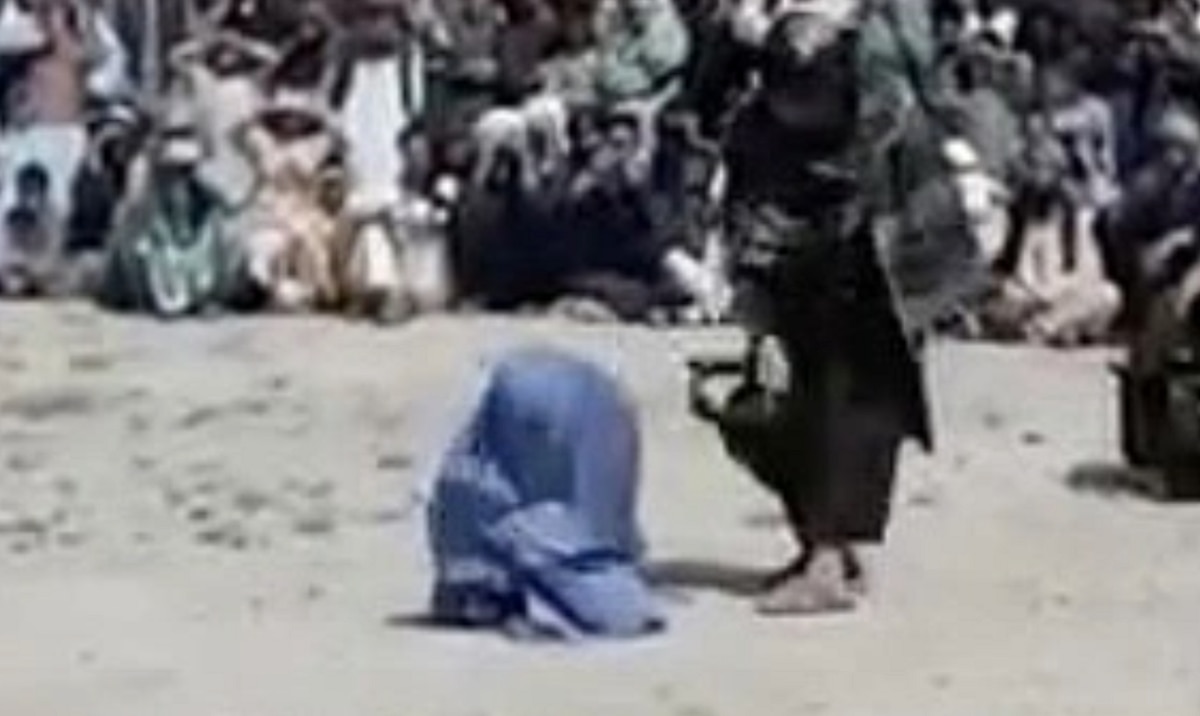 तालिबान ने चौराहे पर दी सजा