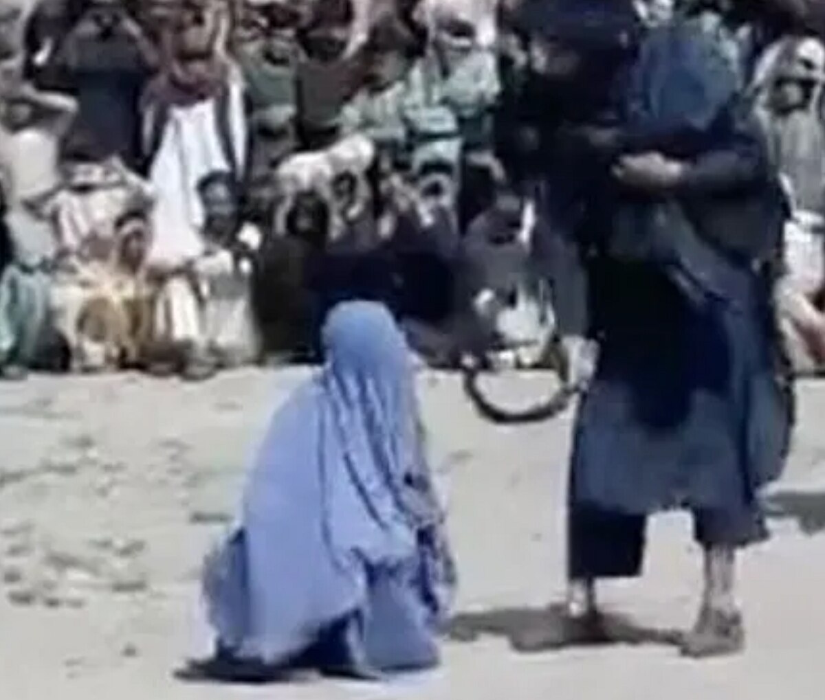 तालिबान ने चौराहे पर दी सजा