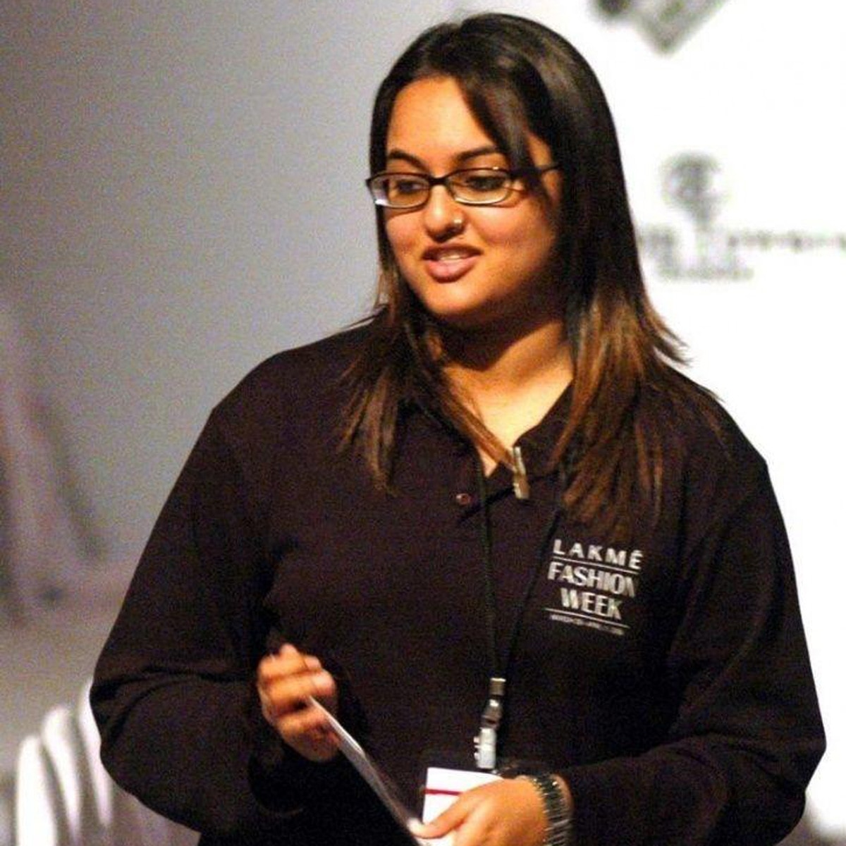 सोनाक्षी सिन्हा