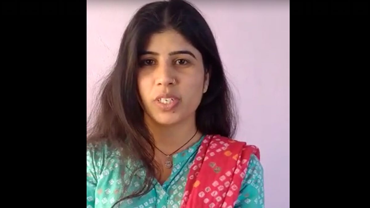 थाने में हुई महिला कांस्टेबल की बिंदौरी की रस्म 