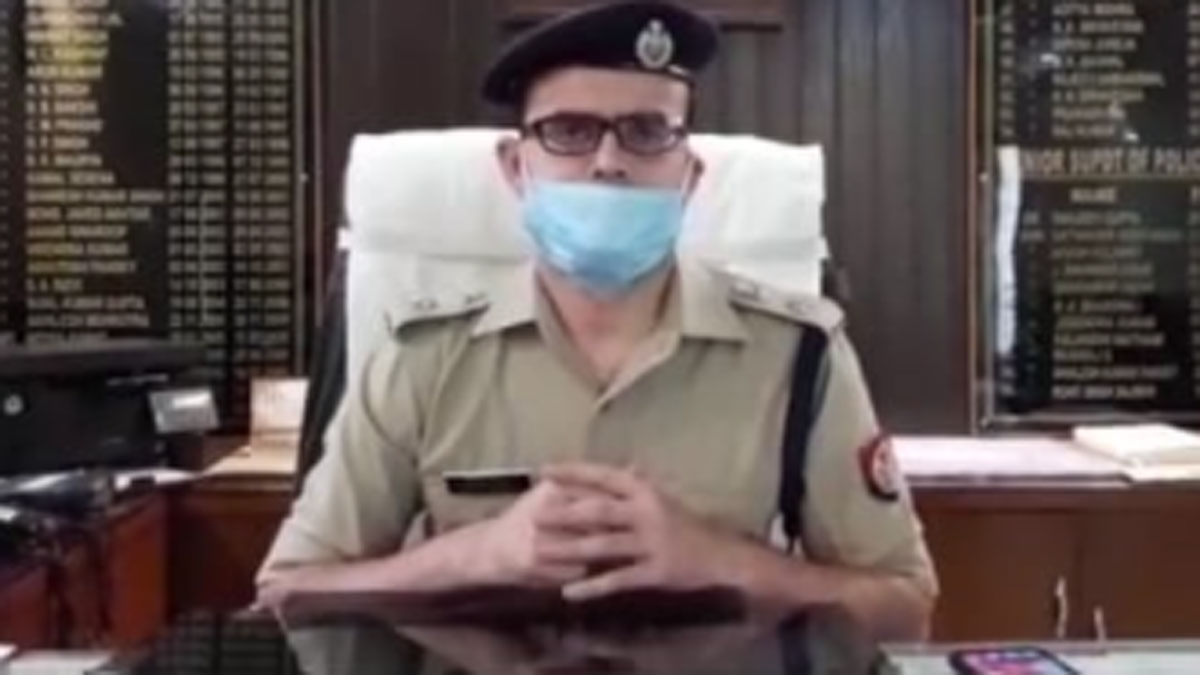 प्रेमी और प्रेमिका ने जहर खाकर दी जान  