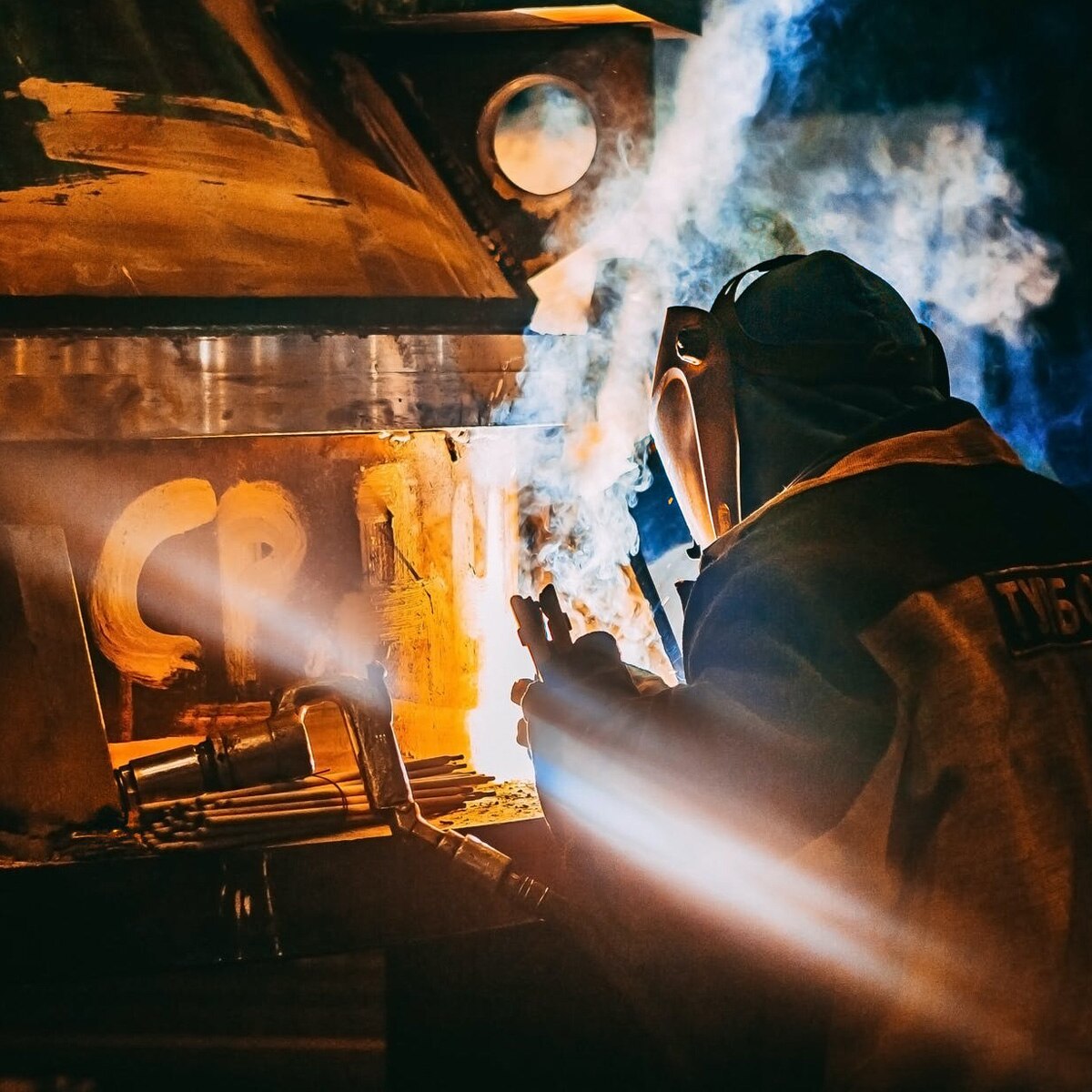 China factory worker dies