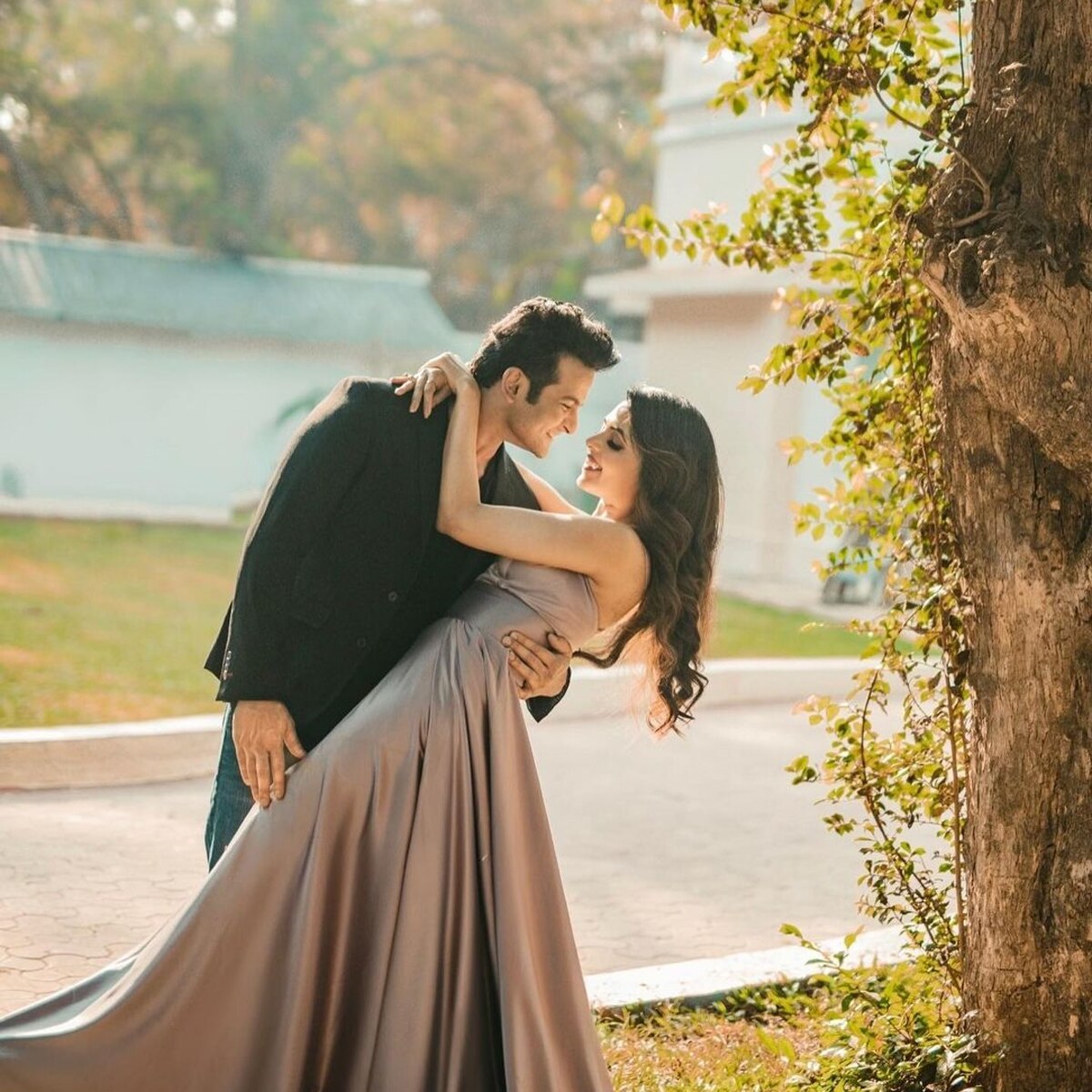 सुगंधा मिश्रा-संकेत भोसले 