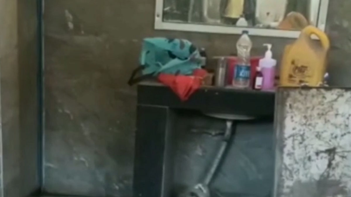 5 कोरोना पॉजिटिव मजदूरों को शौचालय में किया क्वारंटाइन