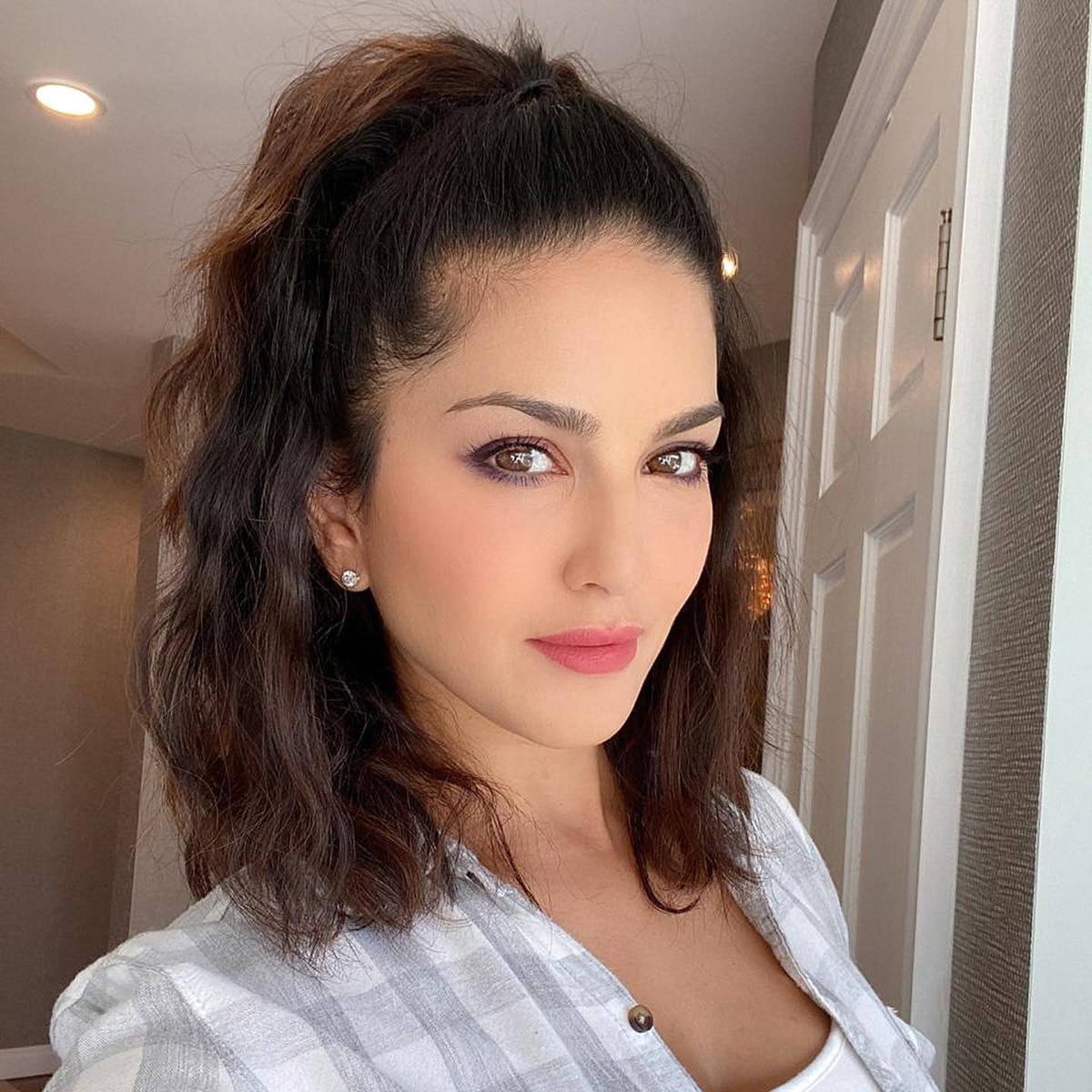 सनी लियोनी