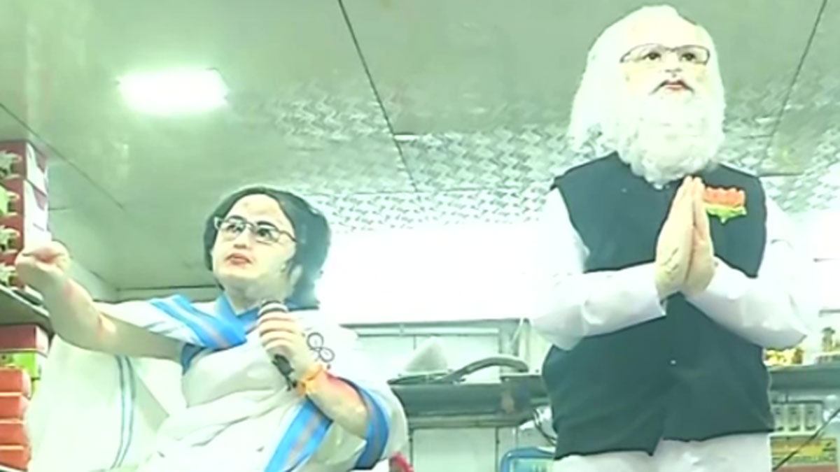  पीएम मोदी और ममता बनर्जी मिठाई 