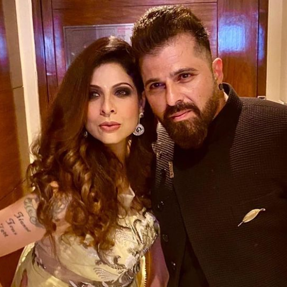 तनाज ईरानी, पति बख्त‍ियार ईरानी 