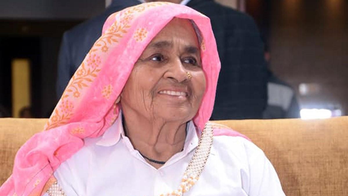 चंद्रो दादी का नि‍धन