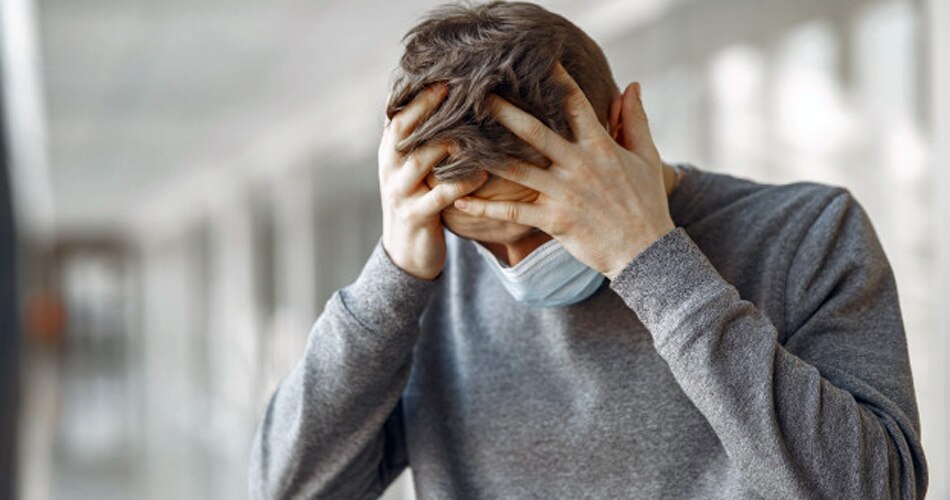 वैक्सीन लेने से पहले कोरोना के लक्षण दिखने पर क्या करें