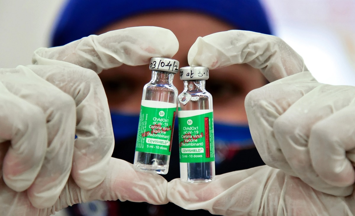 वैक्सीन लगवाओ बीयर पाओ