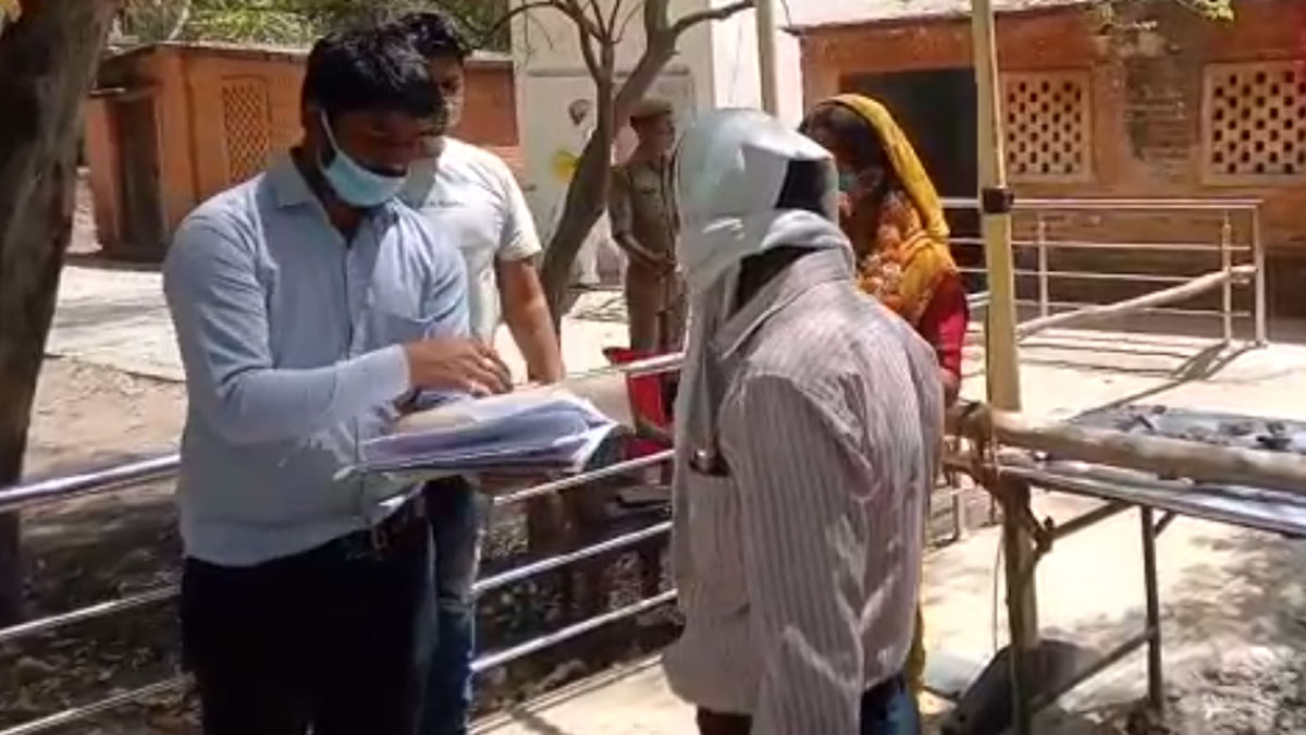 81 साल की बुजुर्ग महिला ने बीडीसी पद के लिए भरा नामांकन