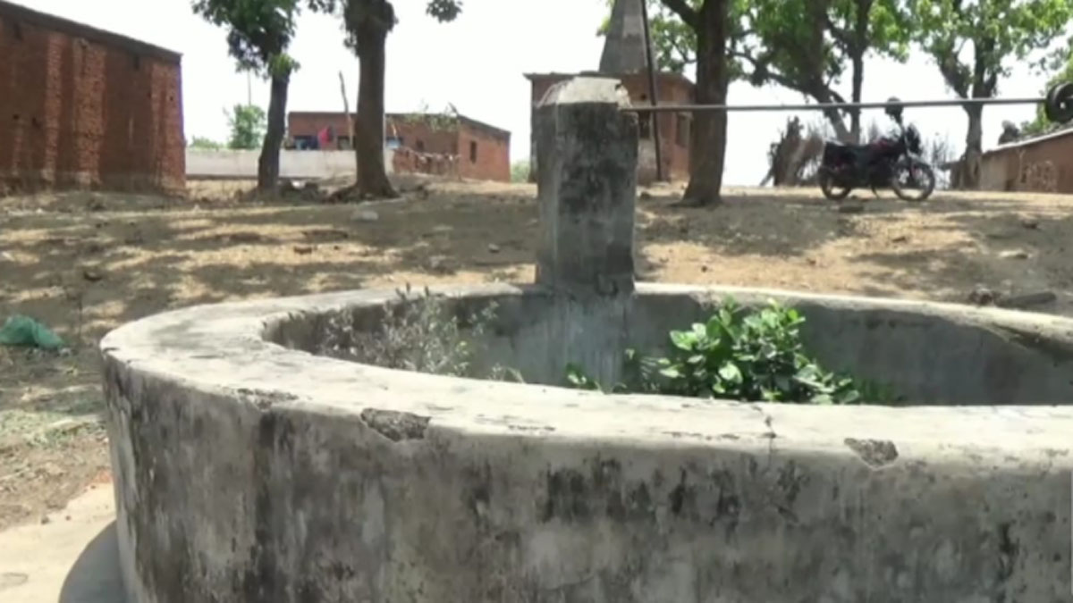 कोरोना के खौफ की वजह से पानी का संकट खड़ा हुआ 