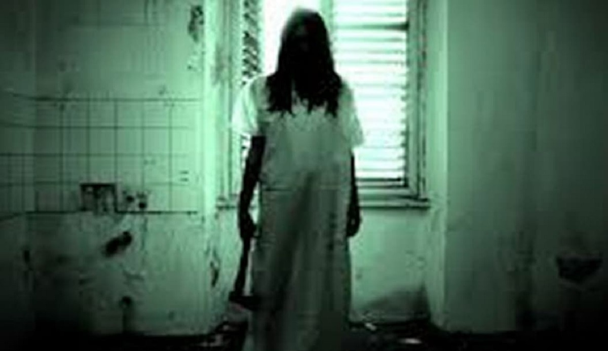 जिन्न से बचने के लिए 73 लाख रुपये