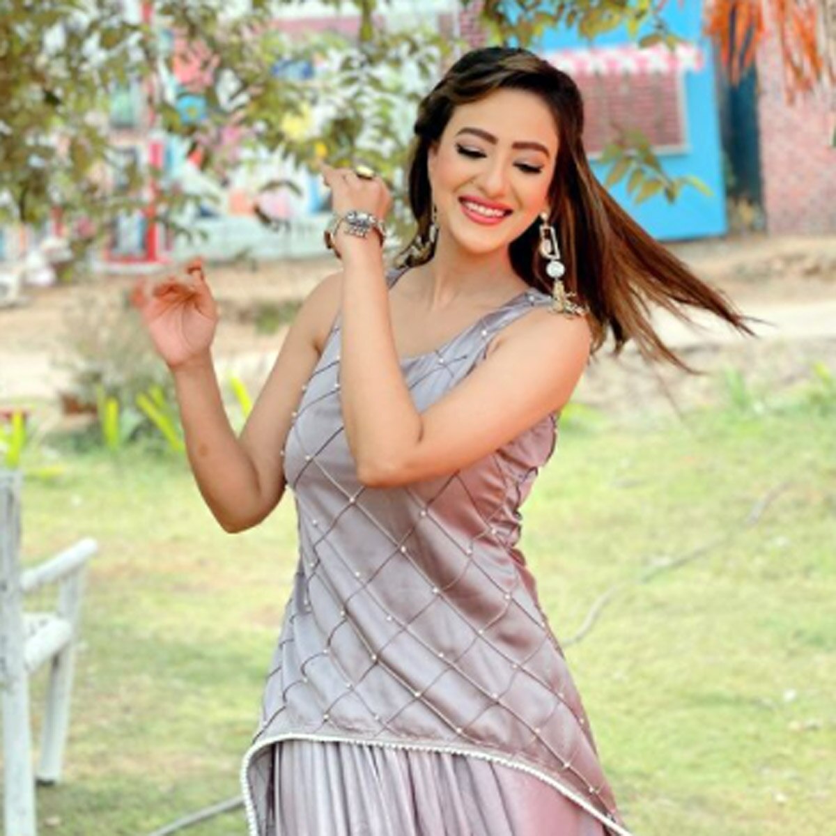  मदालसा शर्मा 