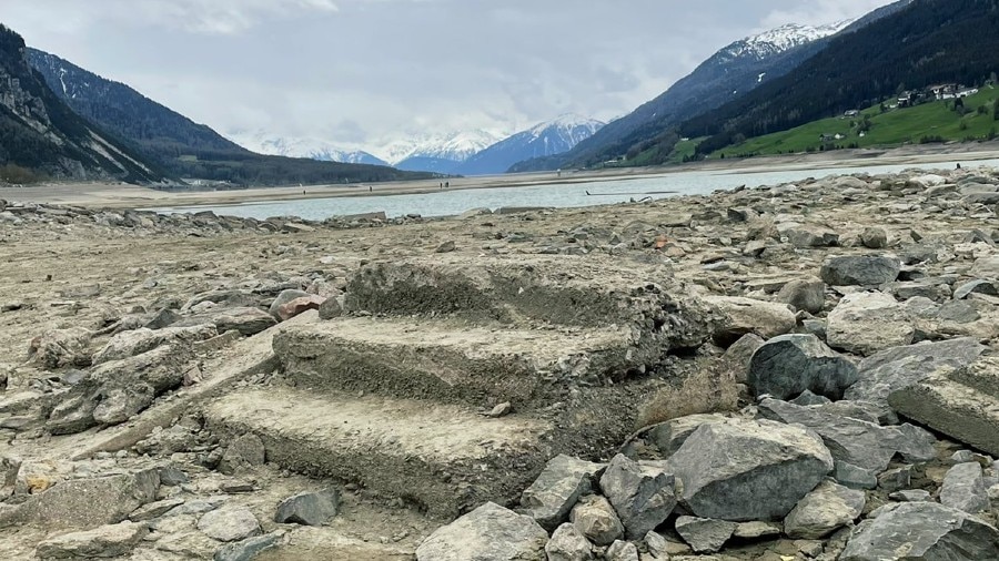 Italian lake, ghost village,
