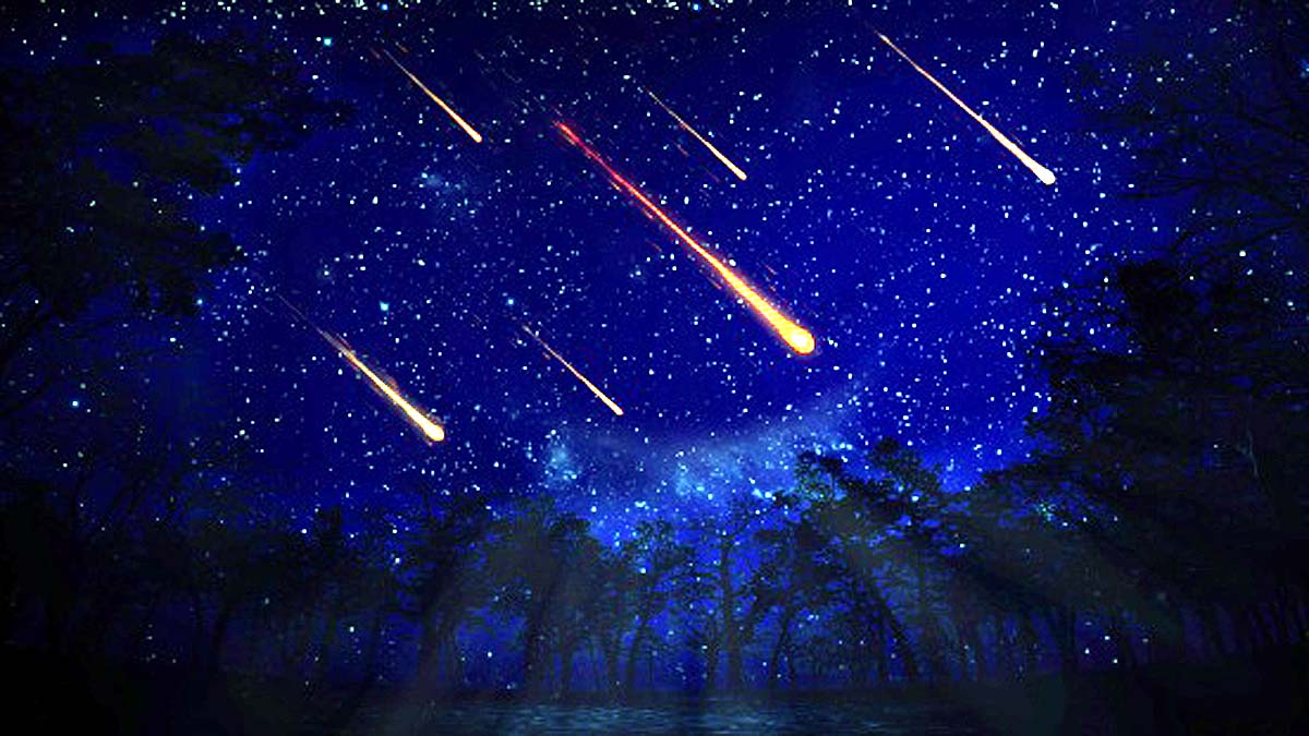 Rare Comet After 4000 Years