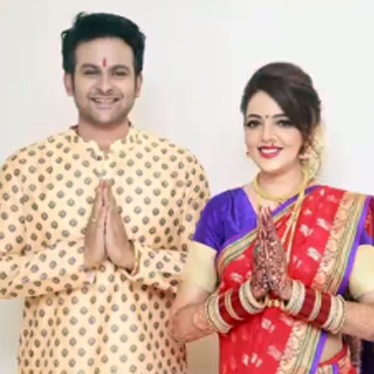  सुगंधा मिश्रा-संकेत भोसले