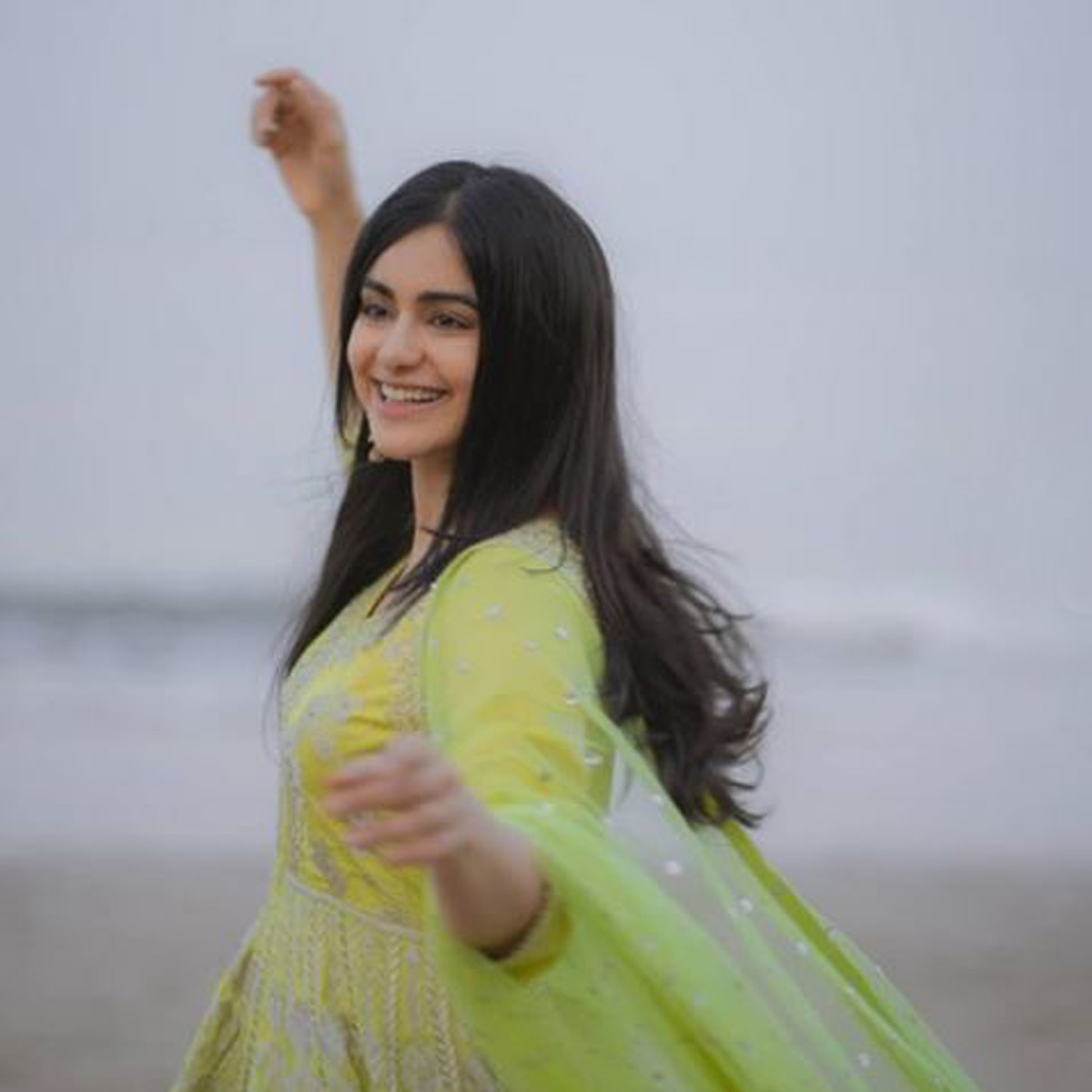 अदा शर्मा